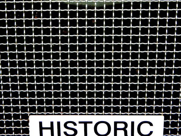 historic radiator grille1