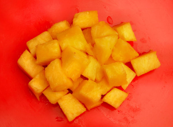 diced pineapple2