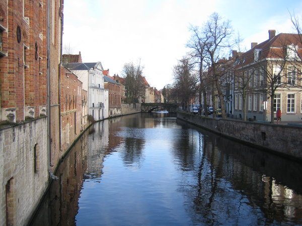 Brugges River: Houses by a beautiful river in Brugges, Belgium