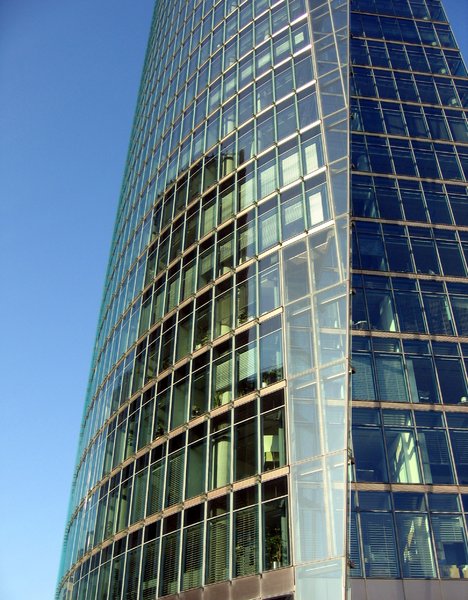 torre de escritórios de vidro: 