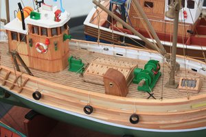 Model fishing boat: Model fishing boat
