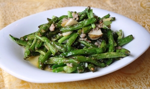 green beans with pork: green bean with pork and ginger