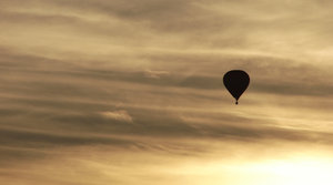 balloon at dusk 1: balloon silhouette