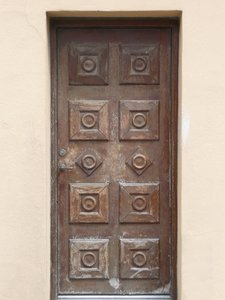 Wooden door with pattern: Wooden door with pattern