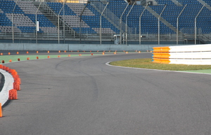 Moto Rápida Na Pista De Corrida Diversão Foto de Stock - Imagem de