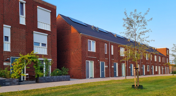 Urban housing: Modern  houses in the Netherlands