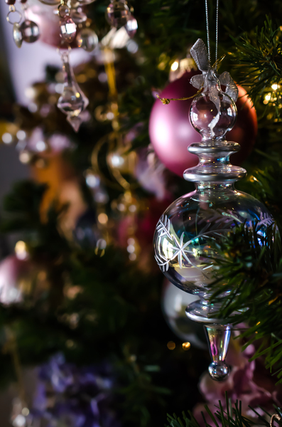 christmas ornament: close up of ornament  xmasphoto2015