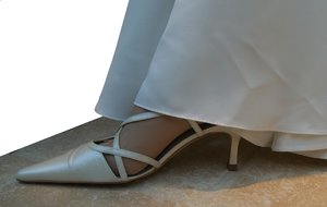 The bride shoe: from a window