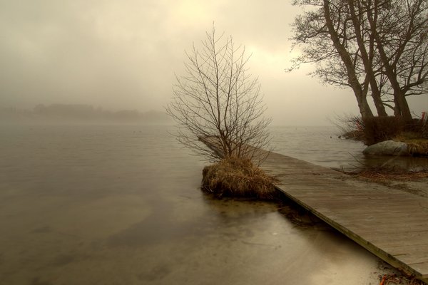 Misty morning - HDR: An early morning at the lake. The picture is HDR.
