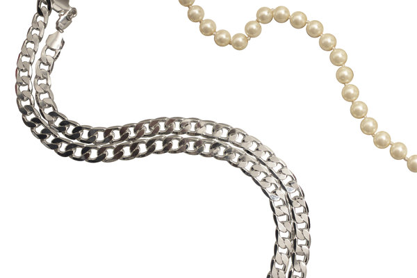 chains and pearls: Things to women and Guys
