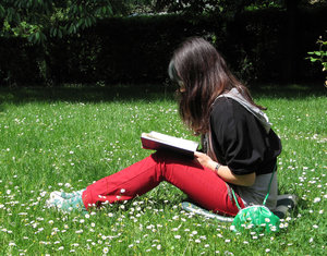 reading outdoors: none