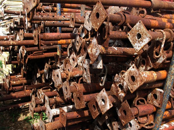 rusty pipes: 