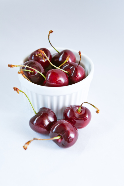 Fresh Cherries 1: Photo of fresh cherries