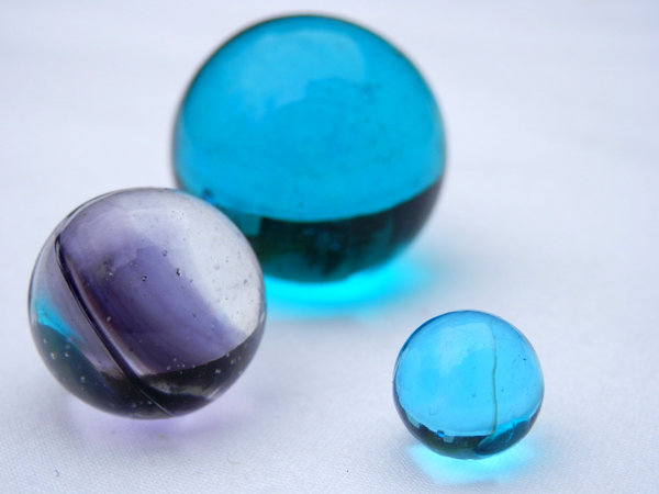 three marbles: no description