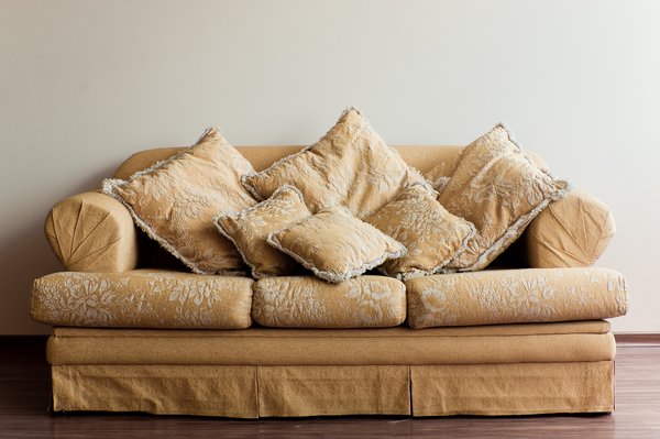 Couch: Couch with pillows