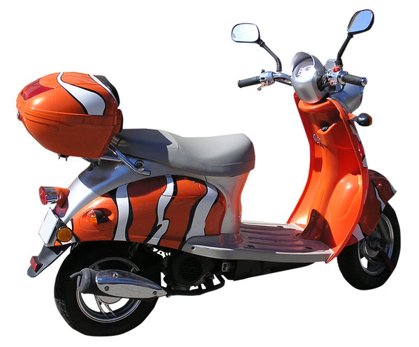 Nemo Scooter: Orange scooterPlease comment this shot or mail me if you found it useful. Just to let me know!I would be extremely happy to see the final work even if you think it is nothing special! For me it is (and for my portfolio)!