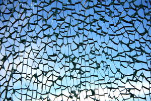 Broken glass: Broken glass in porto, portugal, eu.