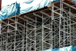 construction scaffolding5: strong and secure scaffolding on construction site