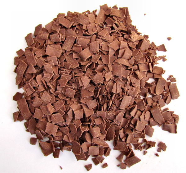 chocolate flakes2: milk chocolate flakes for desserts and sandwich toppings